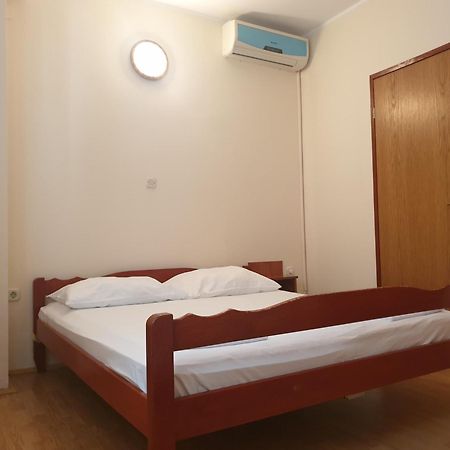 Betanovalja Appartement Buitenkant foto