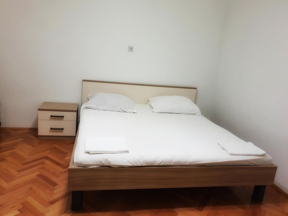 Betanovalja Appartement Buitenkant foto