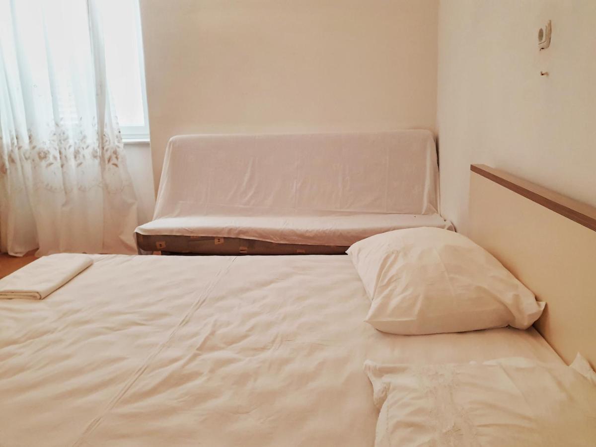 Betanovalja Appartement Buitenkant foto