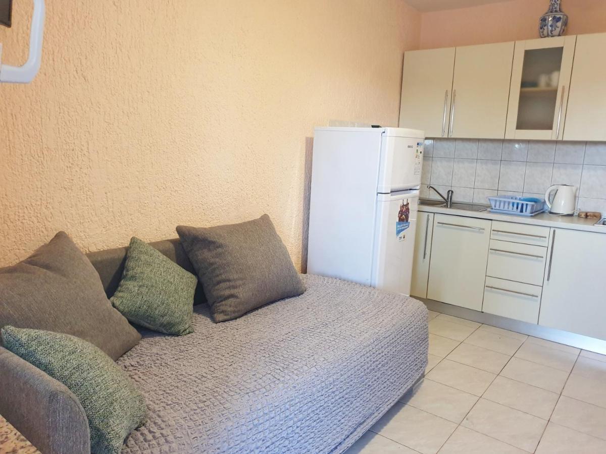Betanovalja Appartement Buitenkant foto