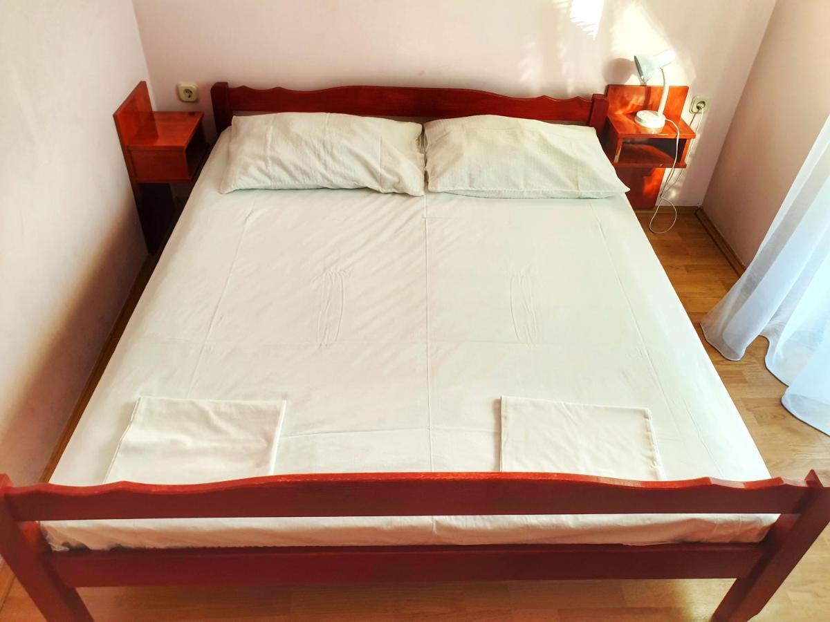 Betanovalja Appartement Buitenkant foto