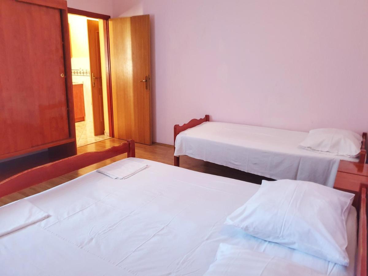 Betanovalja Appartement Buitenkant foto